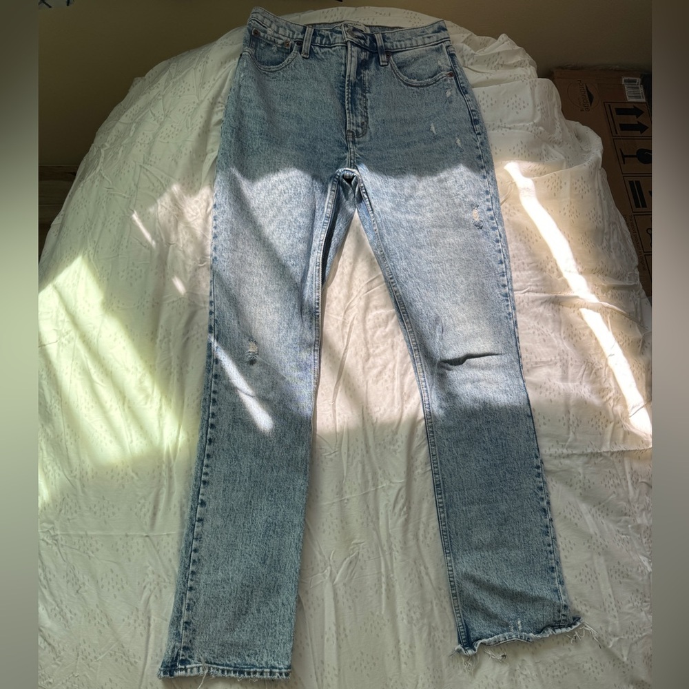 Abercrombie 90s skinny high rise